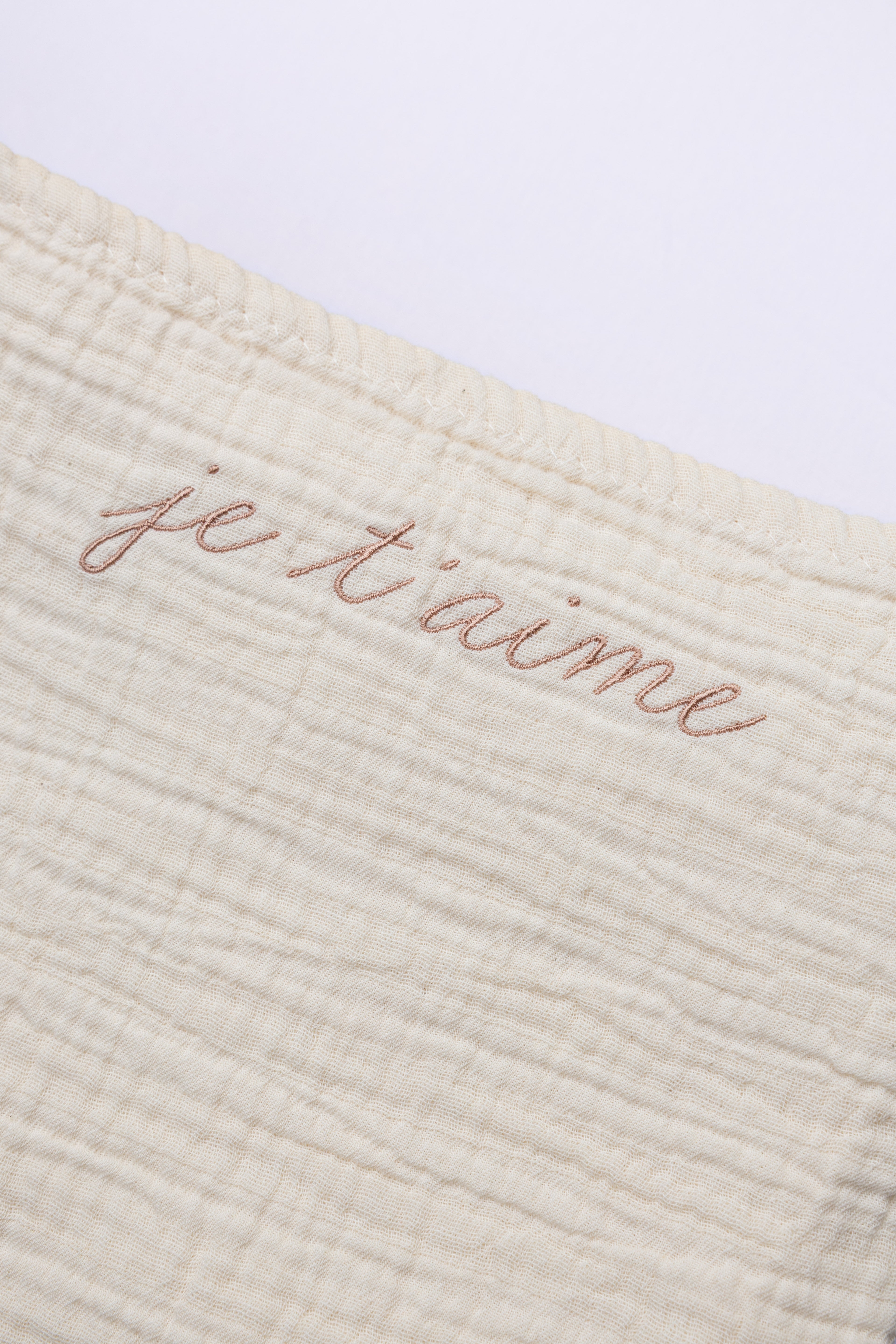 JUNE x ATELIER ANNUR SWADDLE JE T&