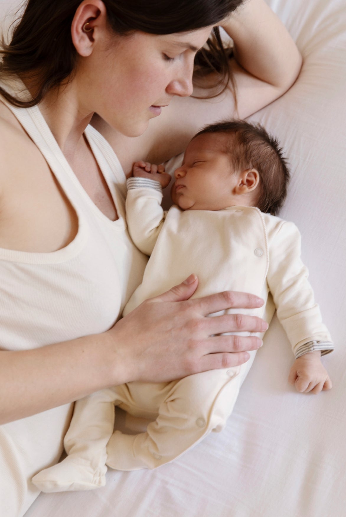 NEWBORN PAKJE - CREAM